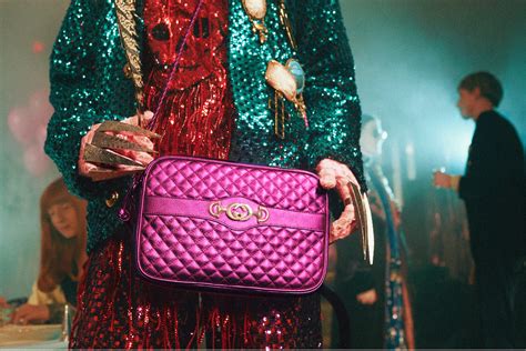 Gucci’s Holiday 2018 Collection Is All About Metallics!